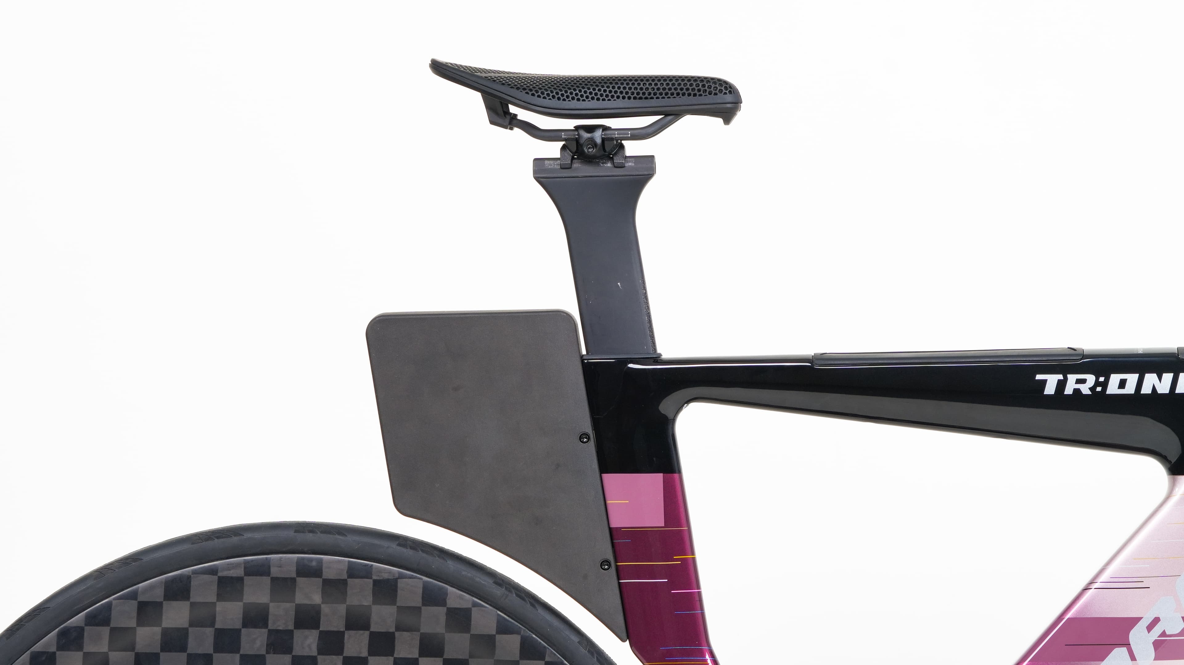 Quick Pro TR:ONE — подседельный штырь и storage